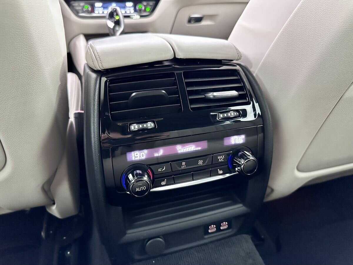 Б/У БМВ 6 серии 2020 года. Фото: #19