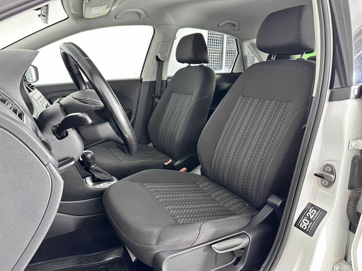 Б/У Фольксваген Поло 2016 года. Фото: #7