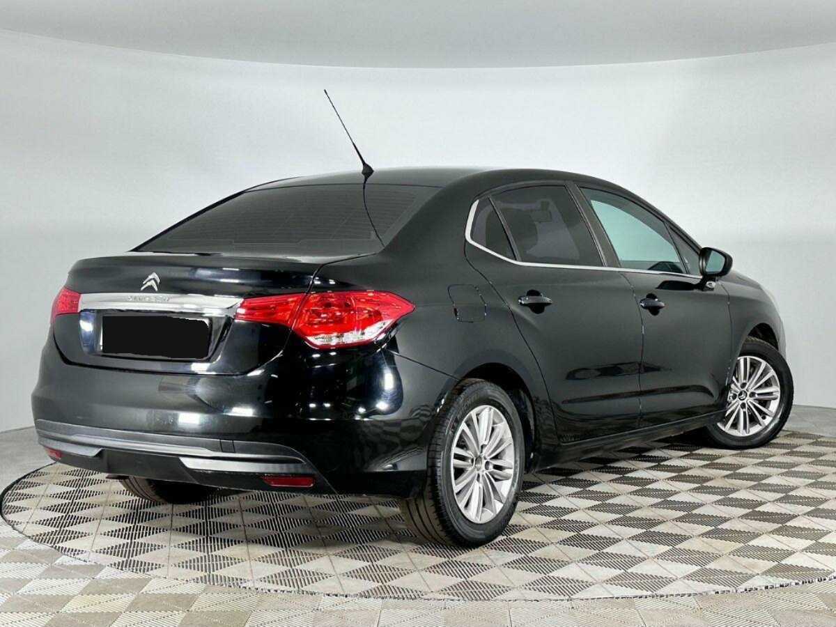 Б/У Ситроен Ц4 2013 года. Фото: #1