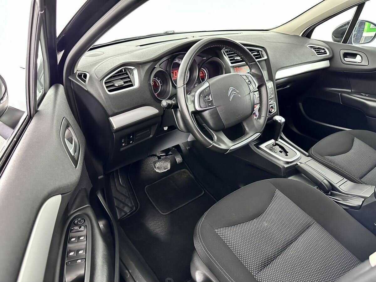 Б/У Ситроен Ц4 2013 года. Фото: #5