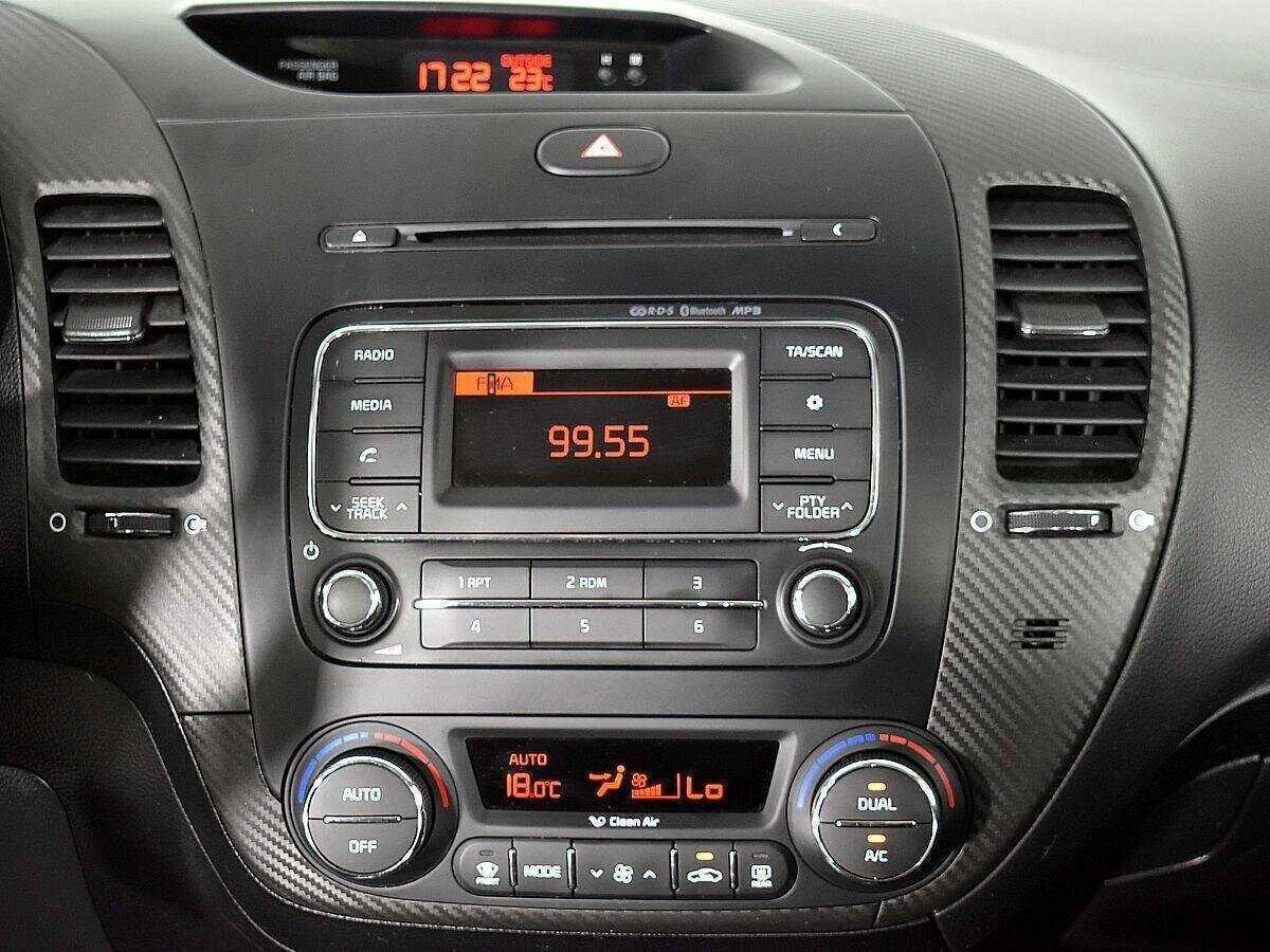 Б/У Киа Церато 2013 года. Фото: #12