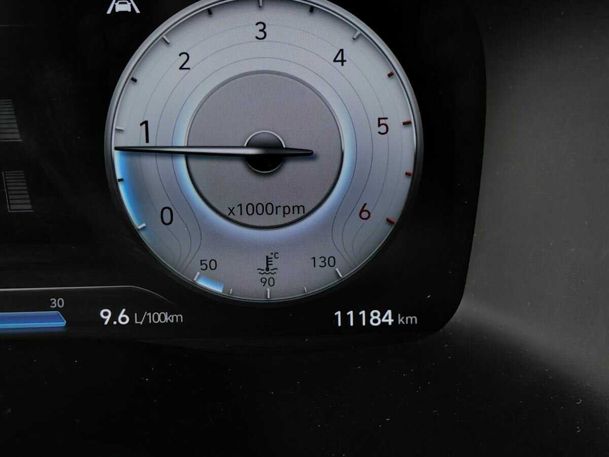 Б/У Хендай Санта Фе 2022 года. Фото: #16