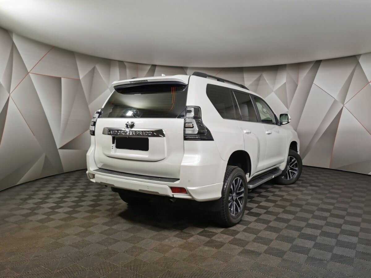 Б/У Тойота Лэнд Крузер Прадо 2020 года. Фото: #1