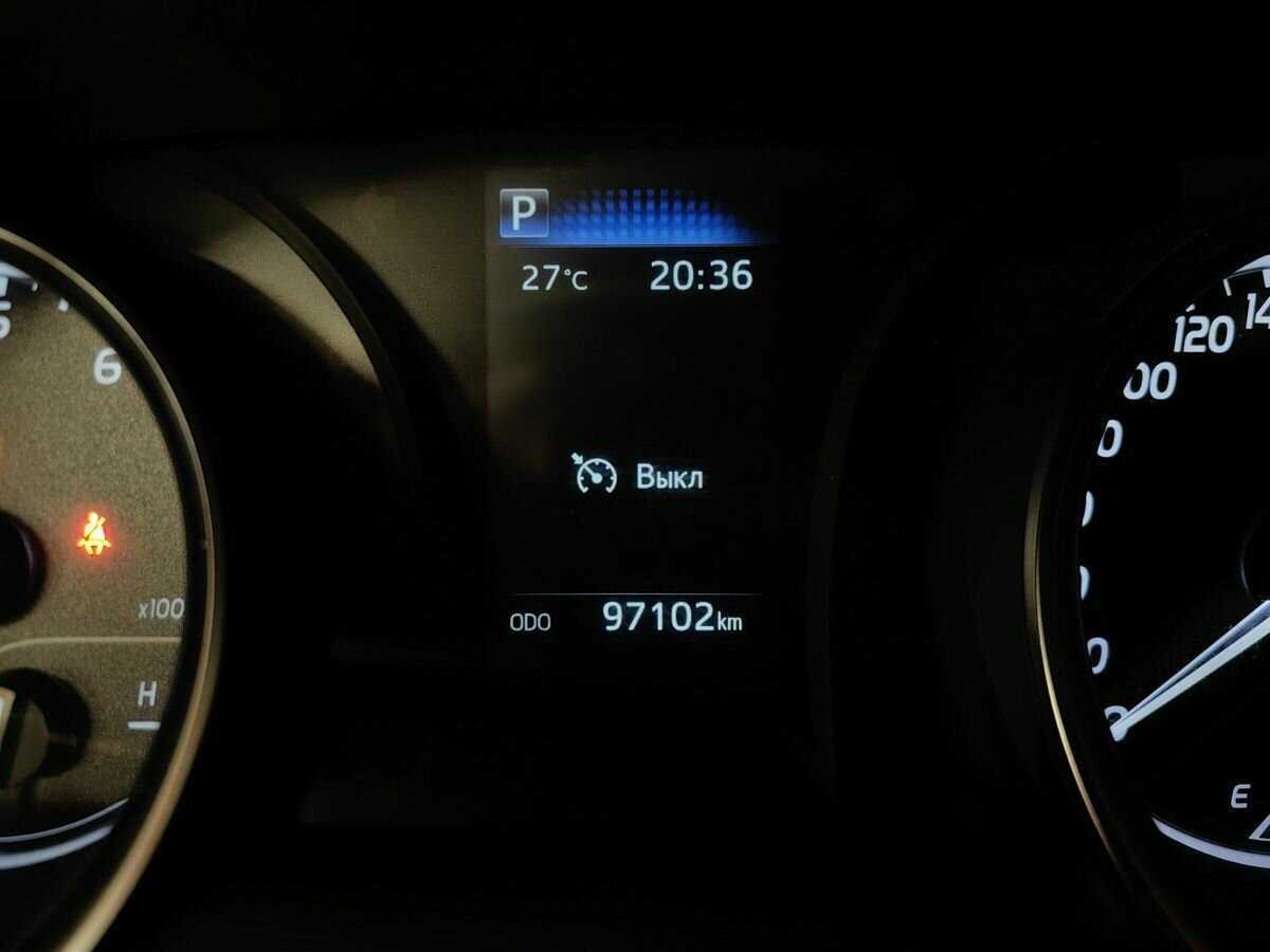 Б/У Тойота Камри 2021 года. Фото: #16