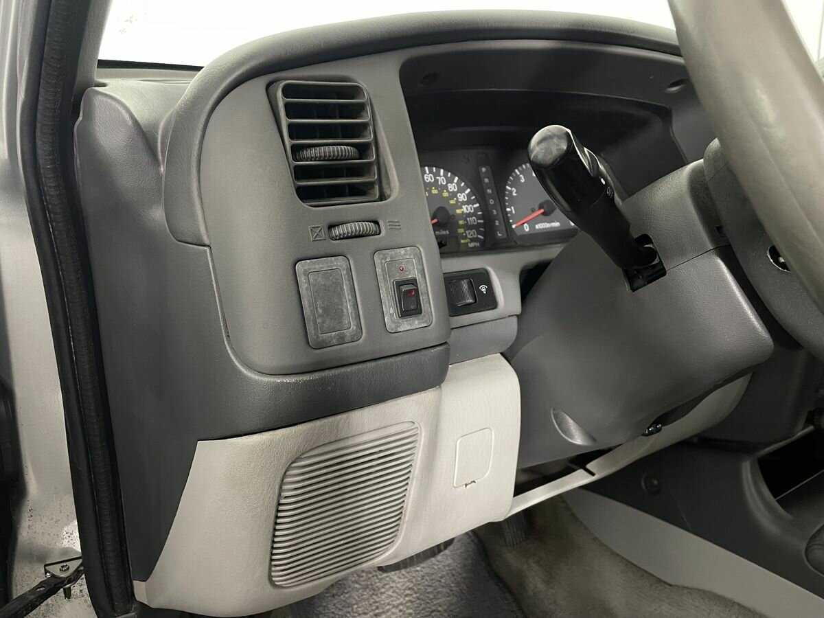 Б/У Митсубиши Монтеро Спорт 2000 года. Фото: #7