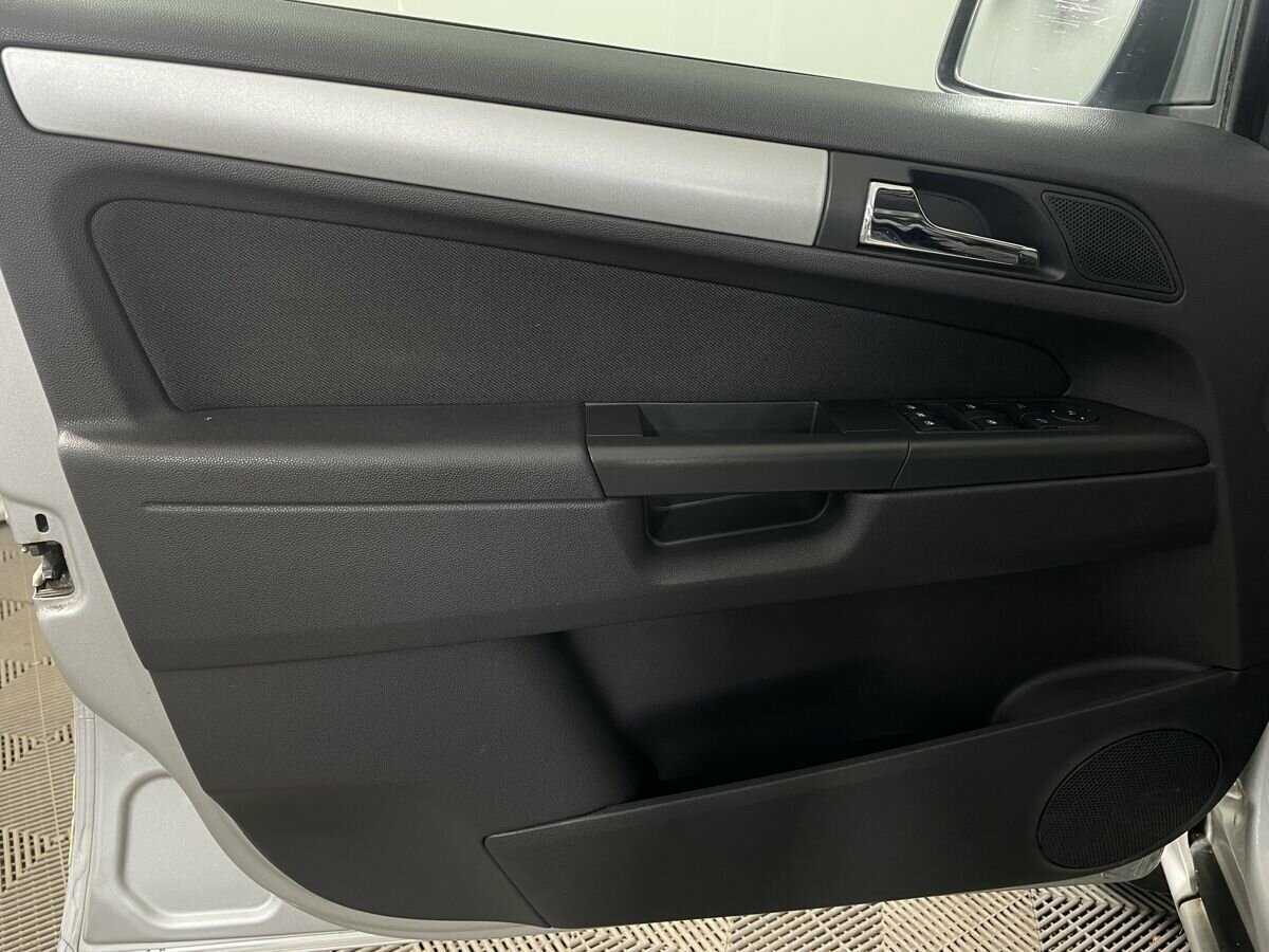 Б/У Опель Зафира 2012 года. Фото: #7