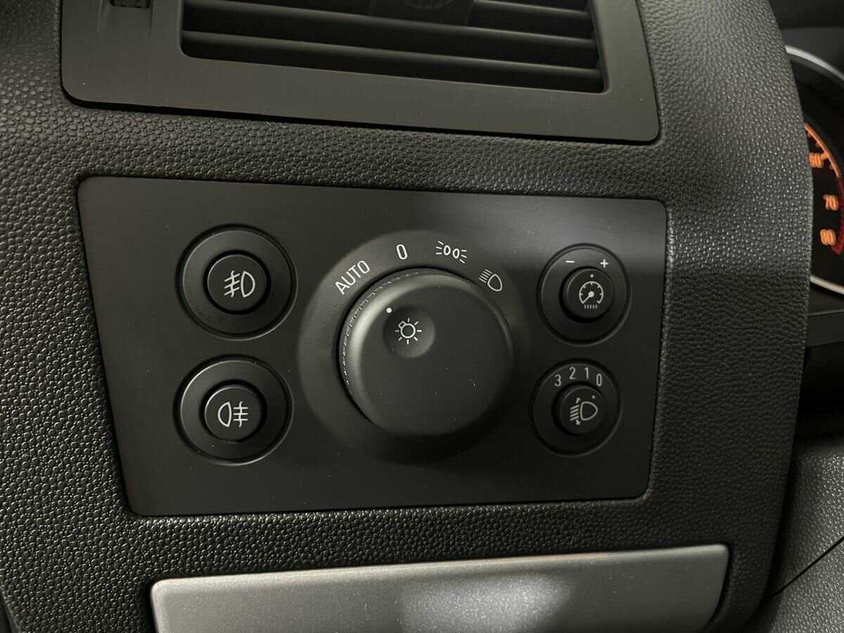 Б/У Опель Зафира 2012 года. Фото: #8