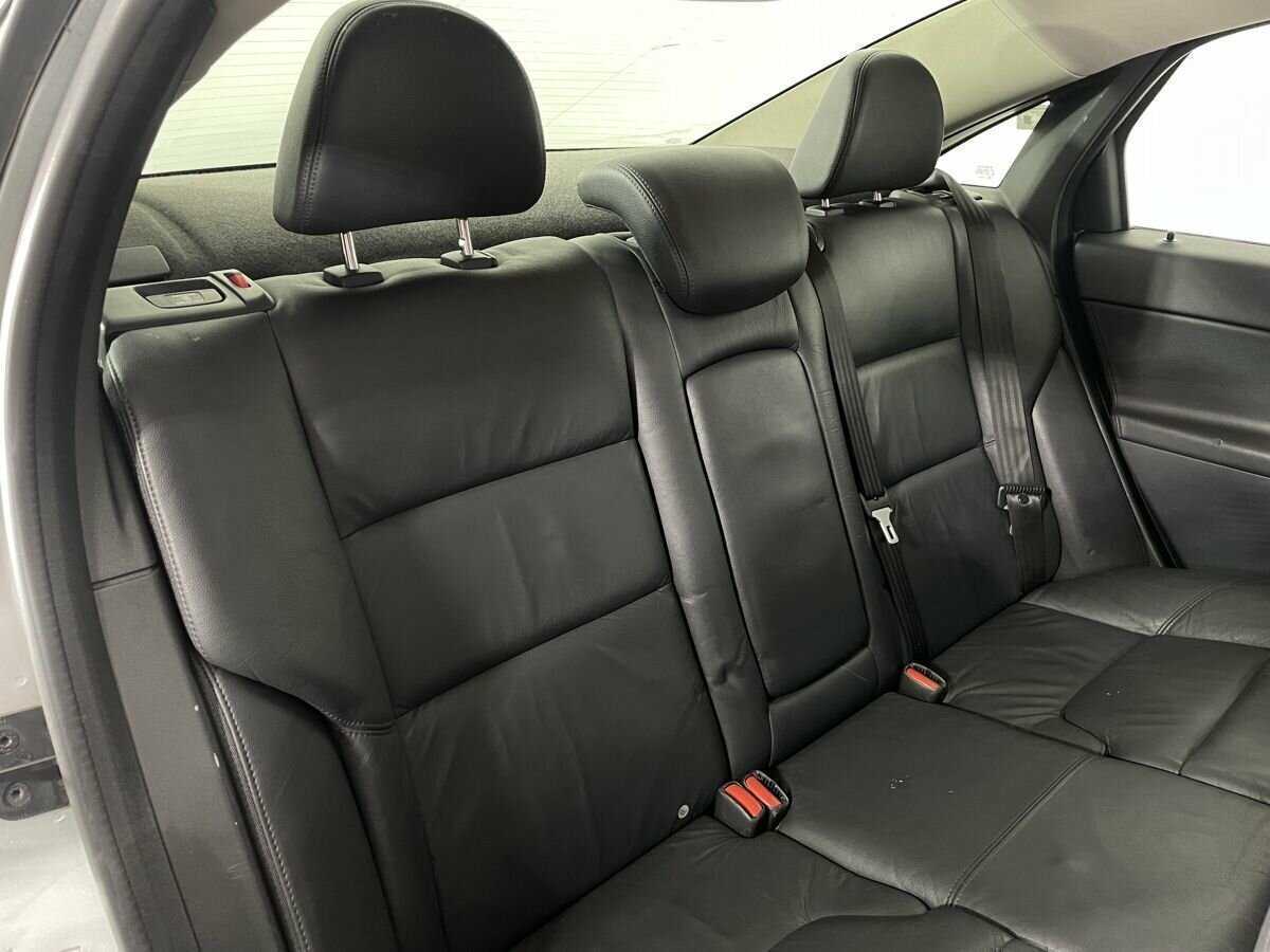 Б/У Вольво С40 2008 года. Фото: #14