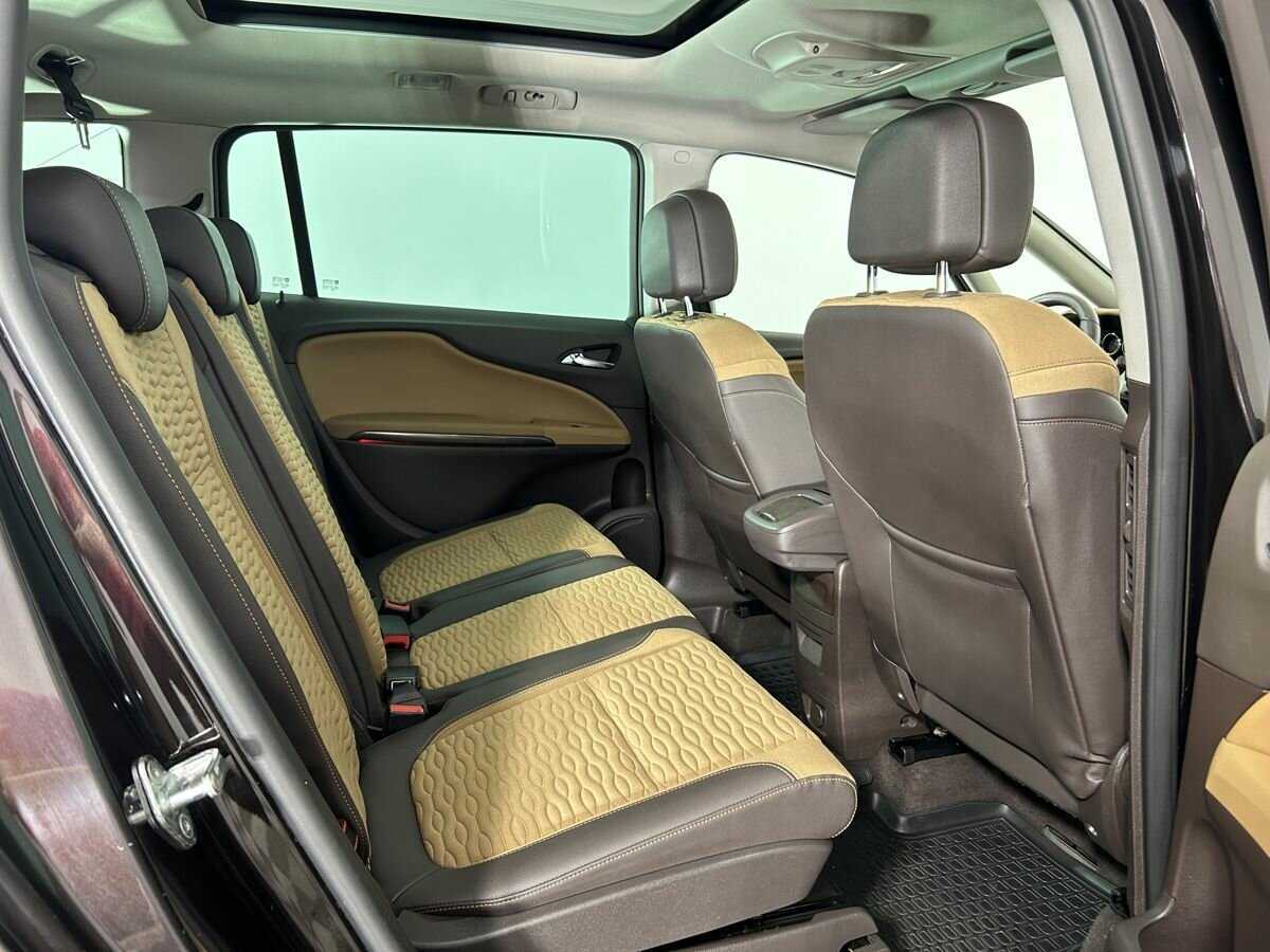 Б/У Опель Зафира 2013 года. Фото: #16