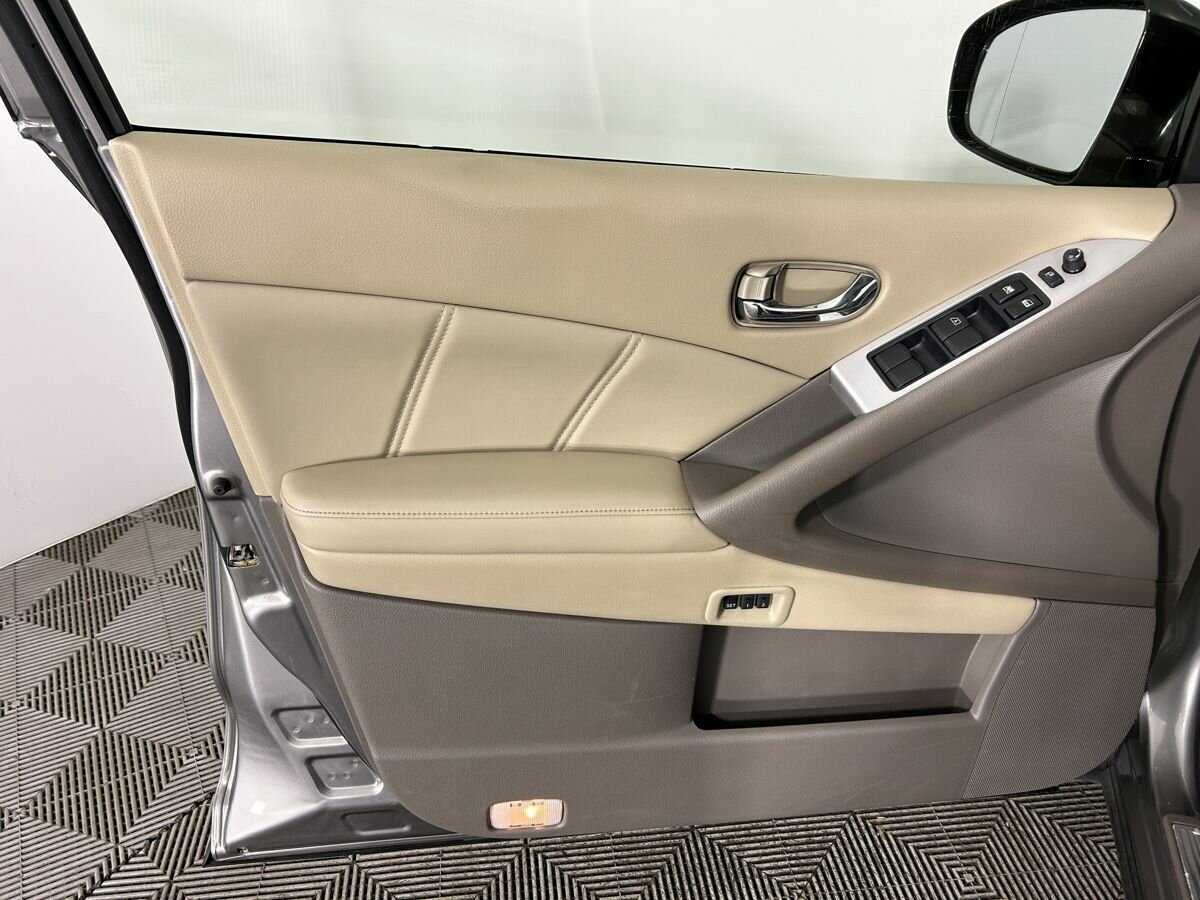 Б/У Ниссан Мурано 2012 года. Фото: #7