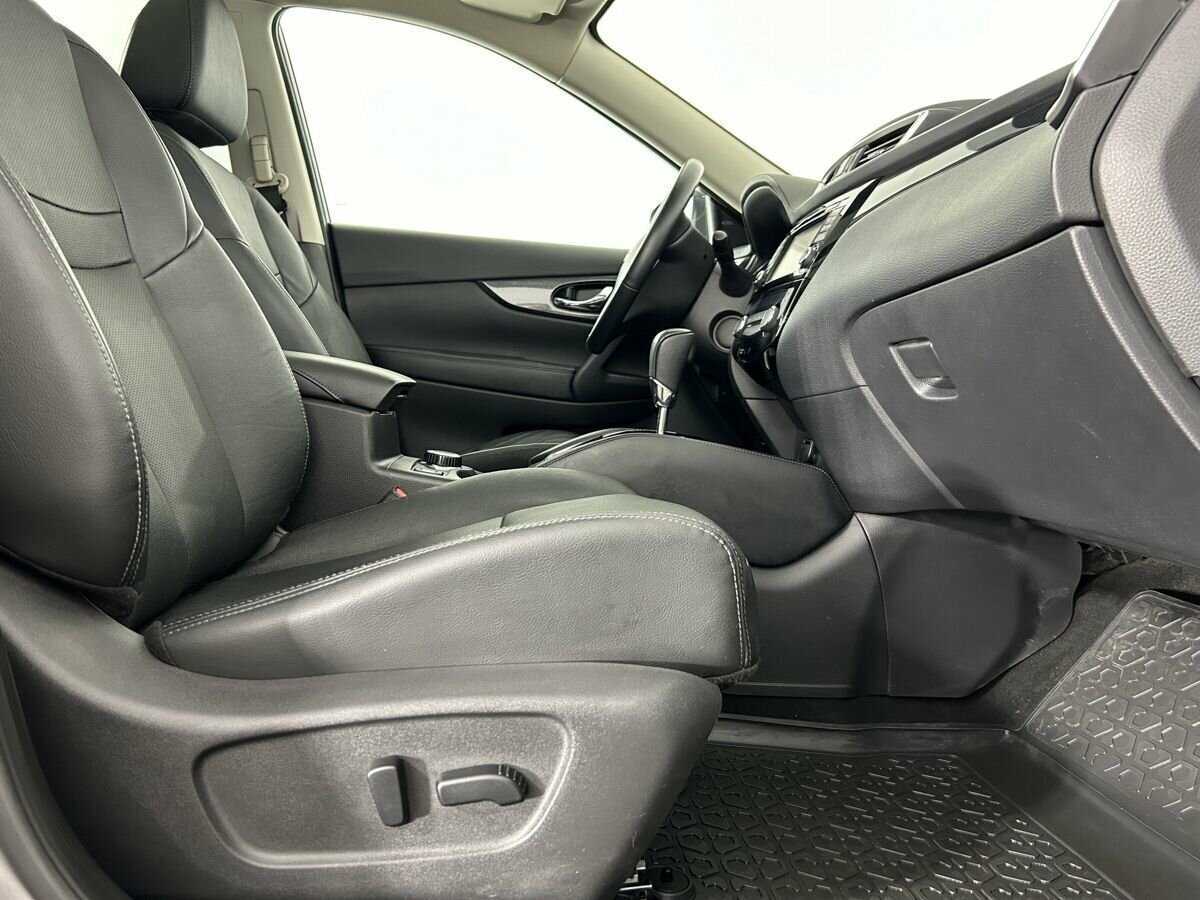 Б/У Ниссан Икс-Трейл 2017 года. Фото: #11