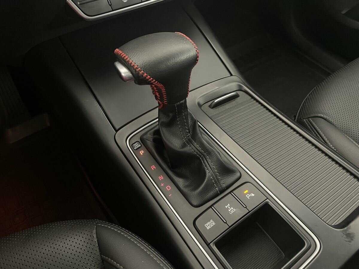 Б/У Киа Соренто 2018 года. Фото: #12