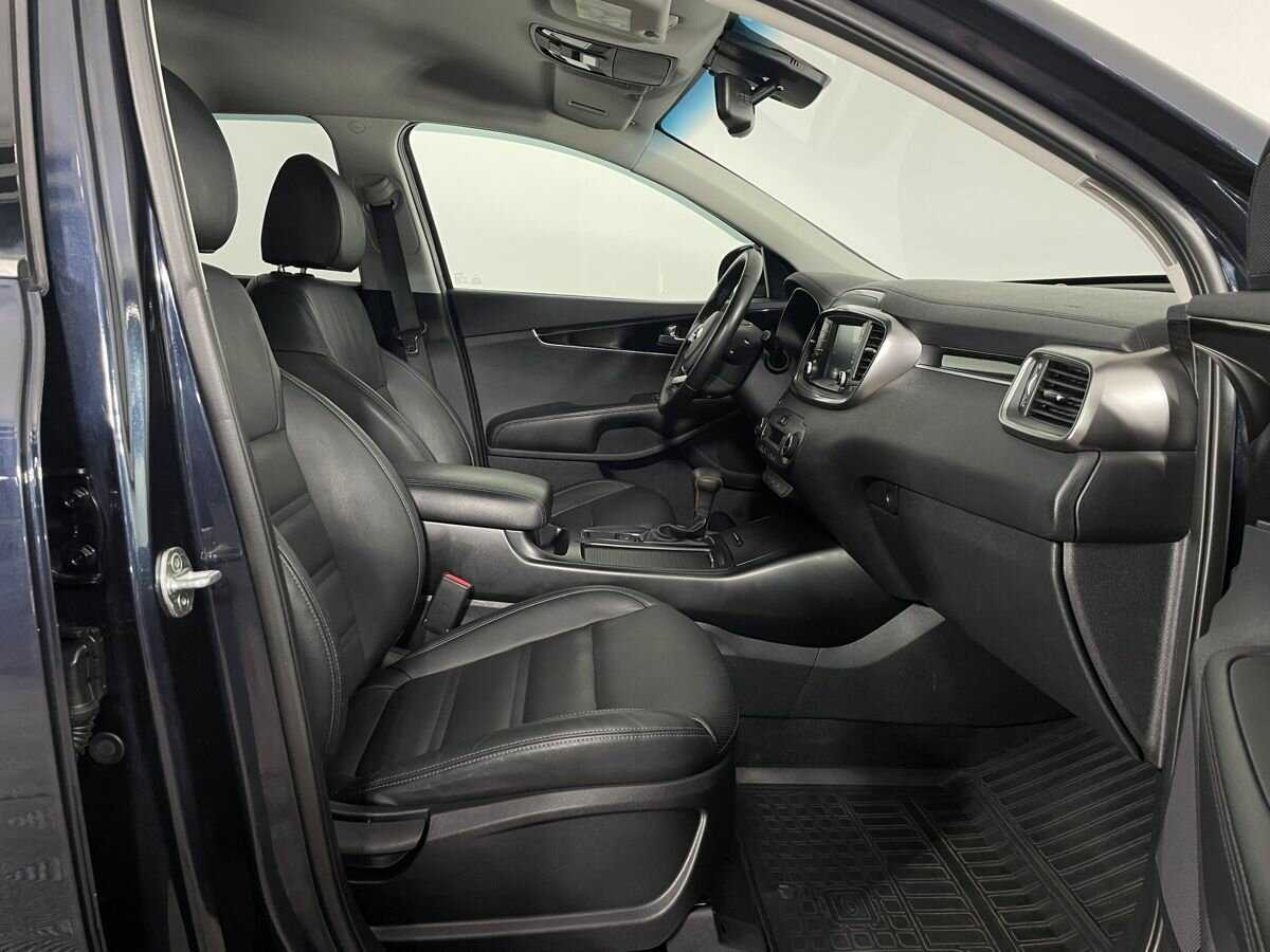 Б/У Киа Соренто 2018 года. Фото: #13