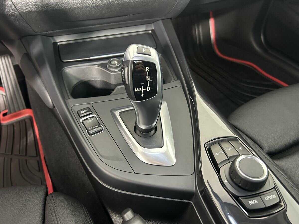 Б/У БМВ 1 серии 2013 года. Фото: #12