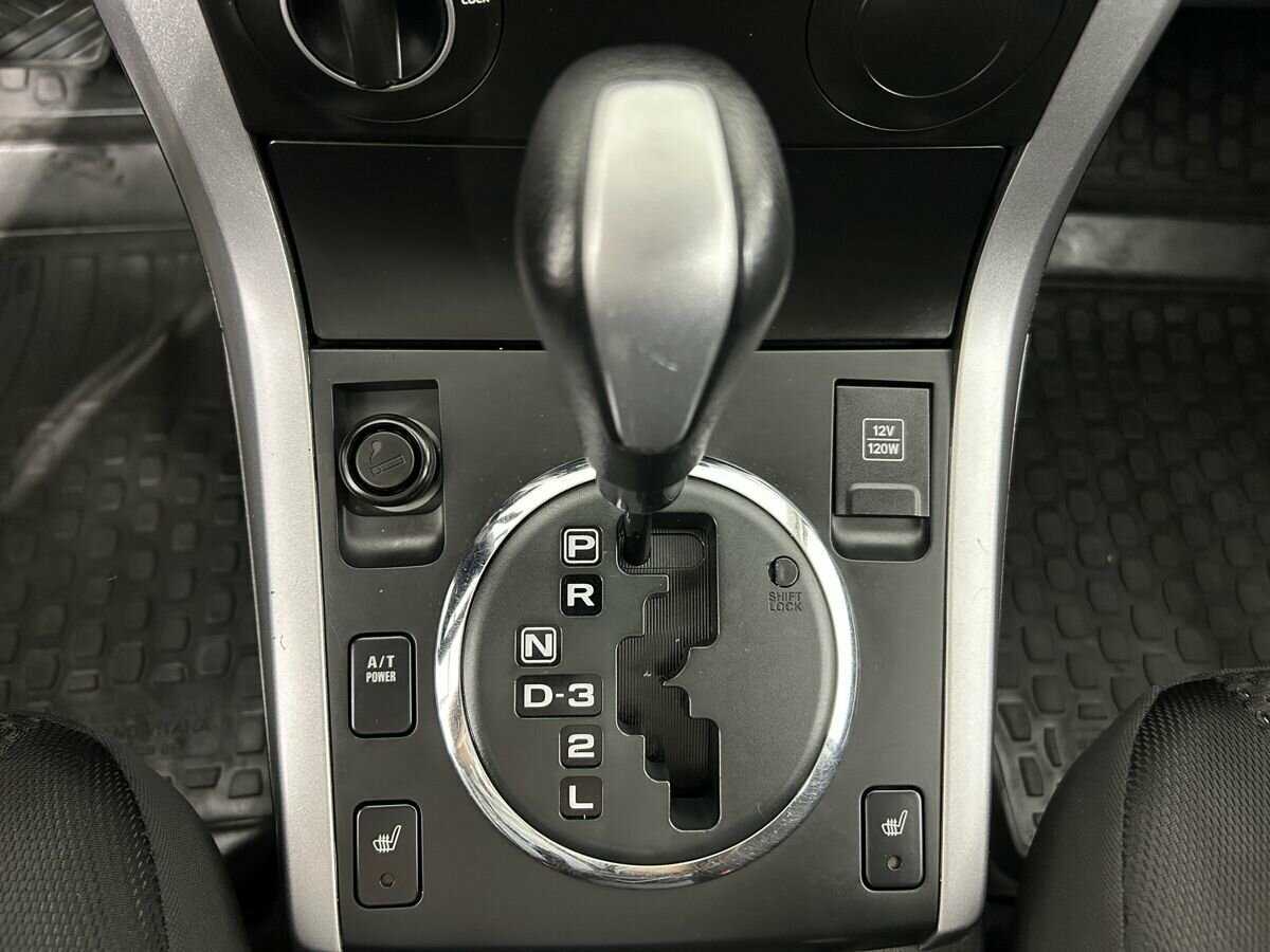 Б/У Сузуки Гранд Витара 2010 года. Фото: #12