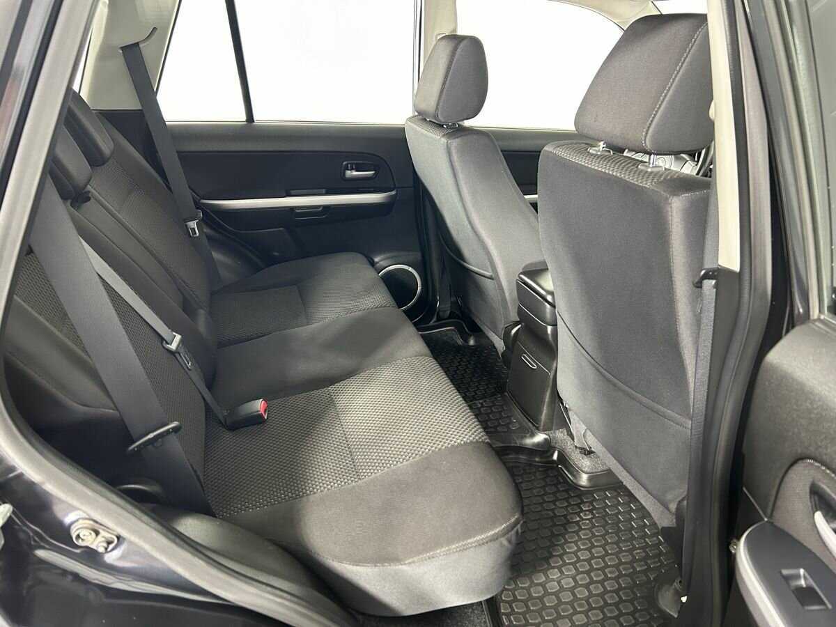 Б/У Сузуки Гранд Витара 2010 года. Фото: #15