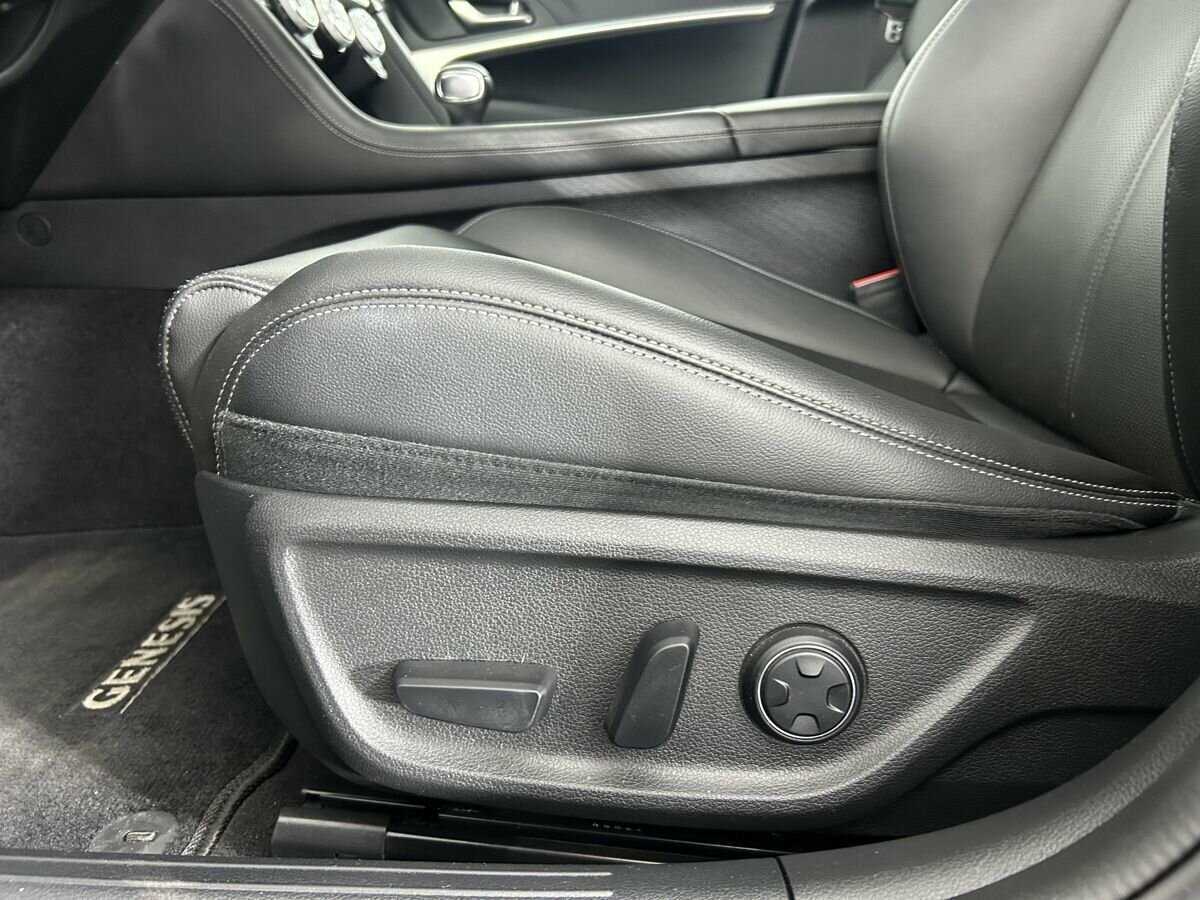 Б/У Генезис Г70 2021 года. Фото: #9