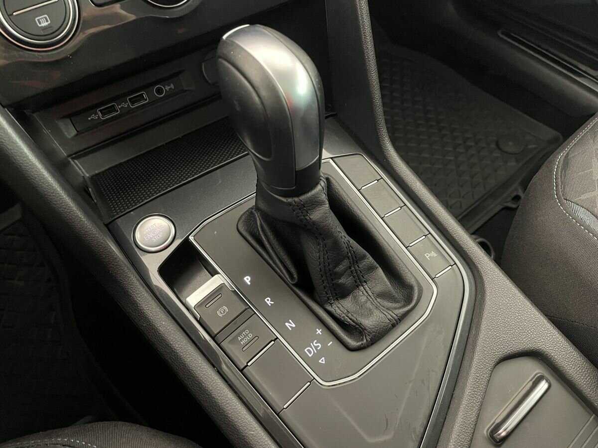 Б/У Фольксваген Тигуан 2019 года. Фото: #12