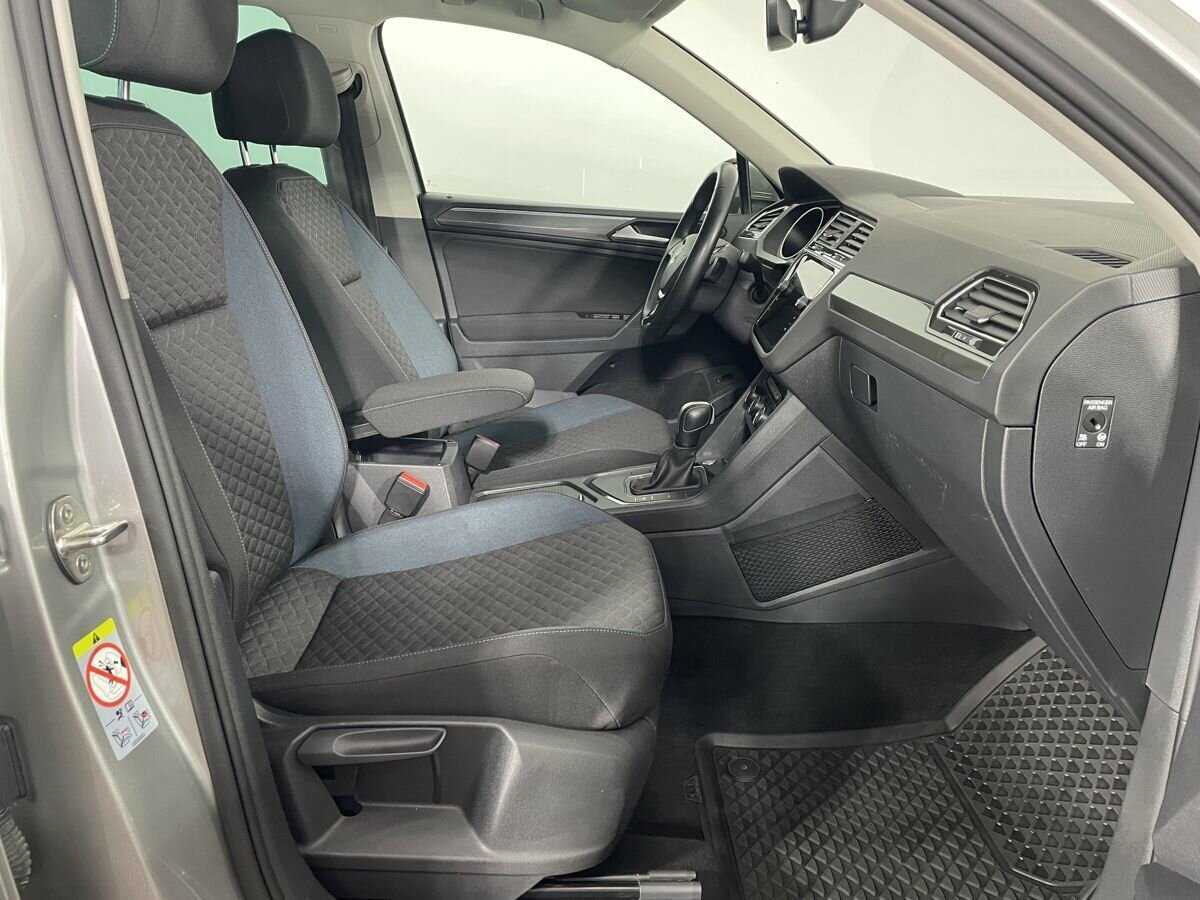 Б/У Фольксваген Тигуан 2019 года. Фото: #13