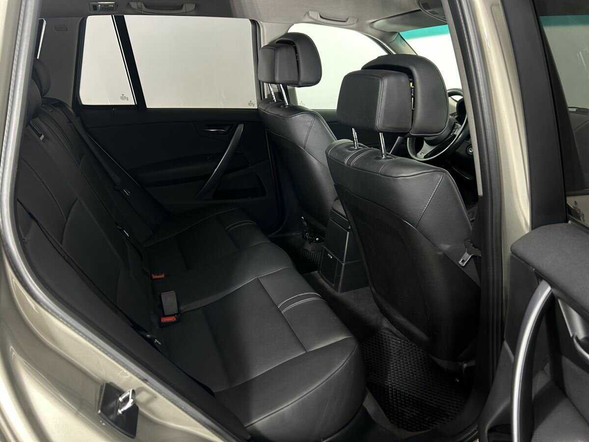 Б/У БМВ Икс3 2009 года. Фото: #15