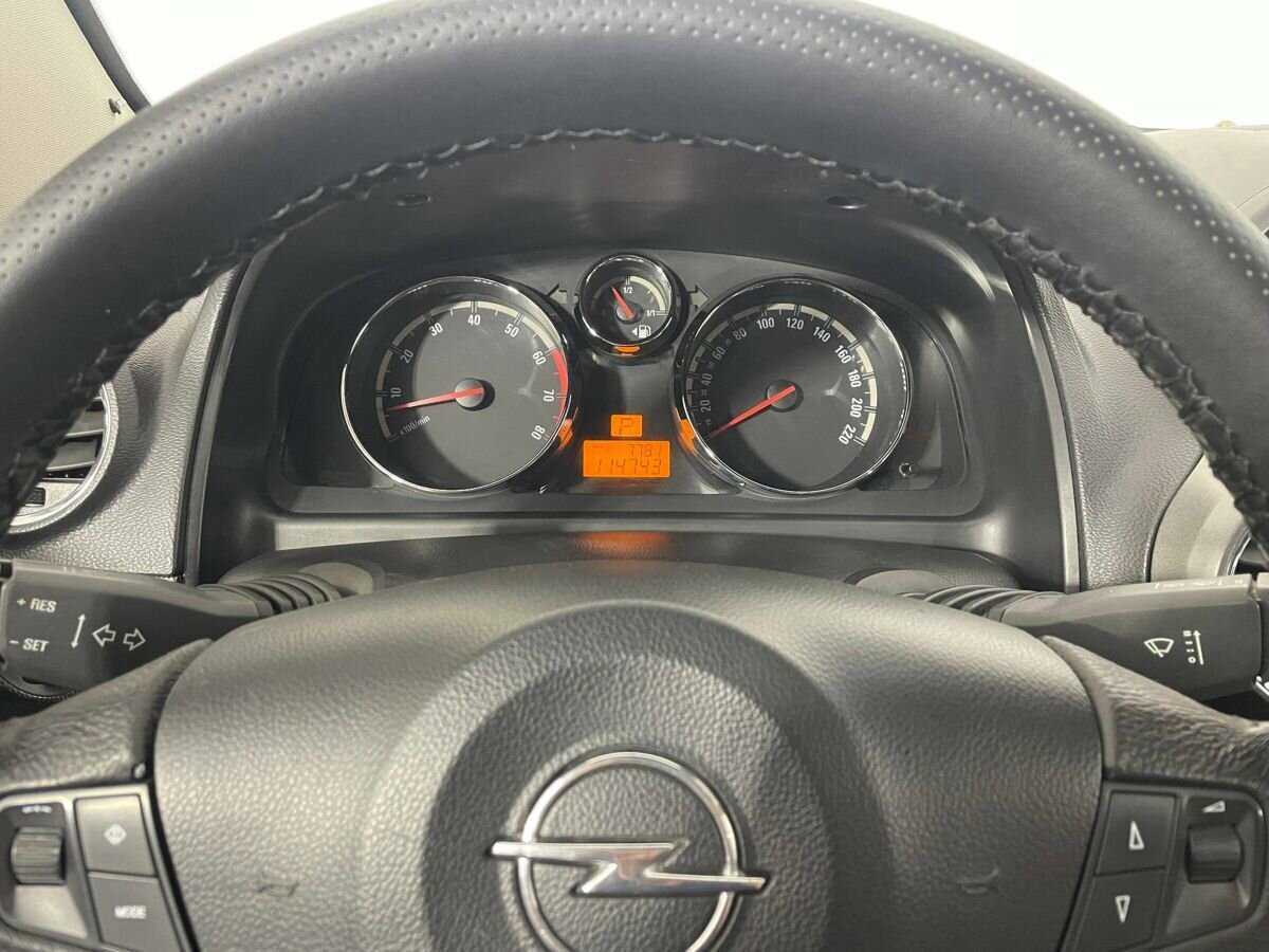 Б/У Опель Антара 2010 года. Фото: #7