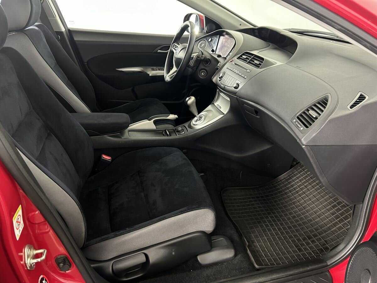 Б/У Хонда Цивик 2008 года. Фото: #13