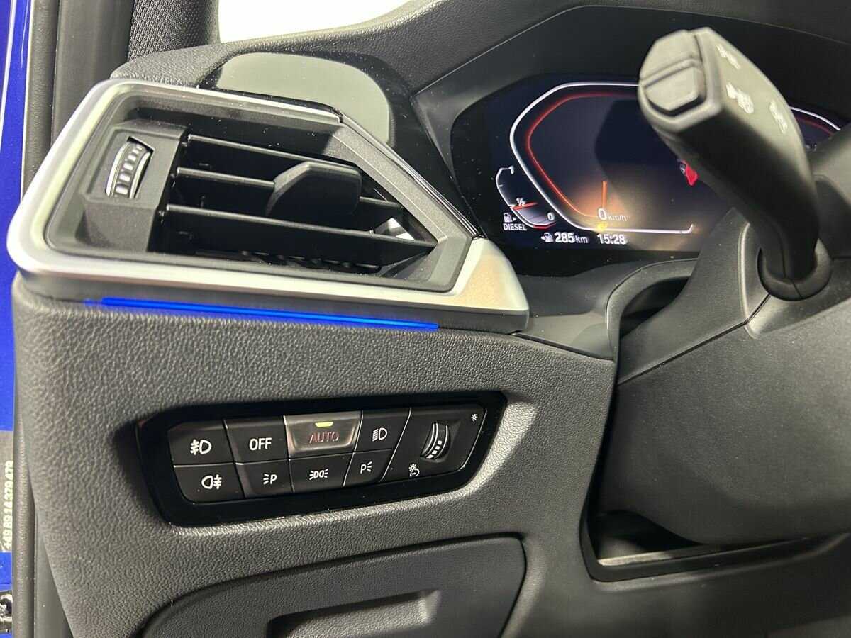 Б/У БМВ 3 серии 2019 года. Фото: #8