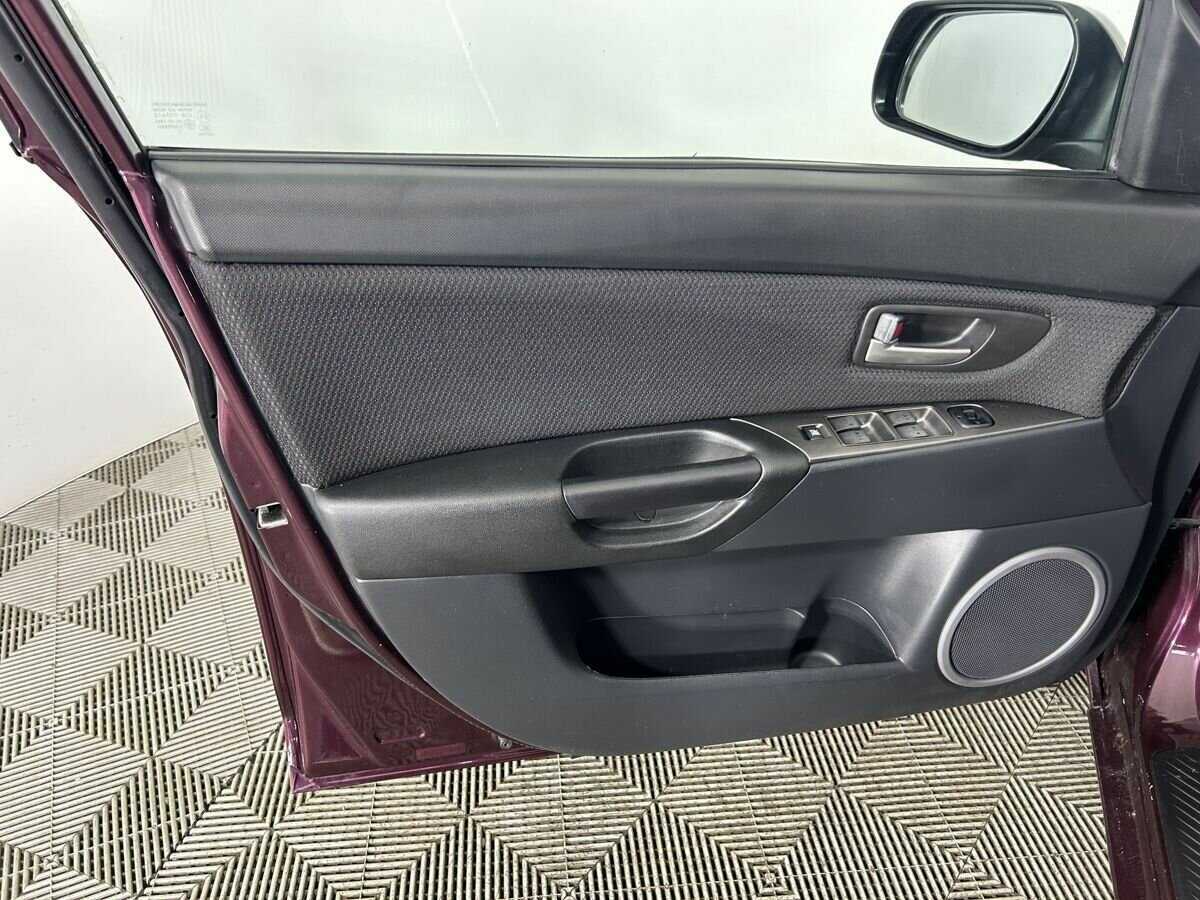 Б/У Мазда 3 2007 года. Фото: #7