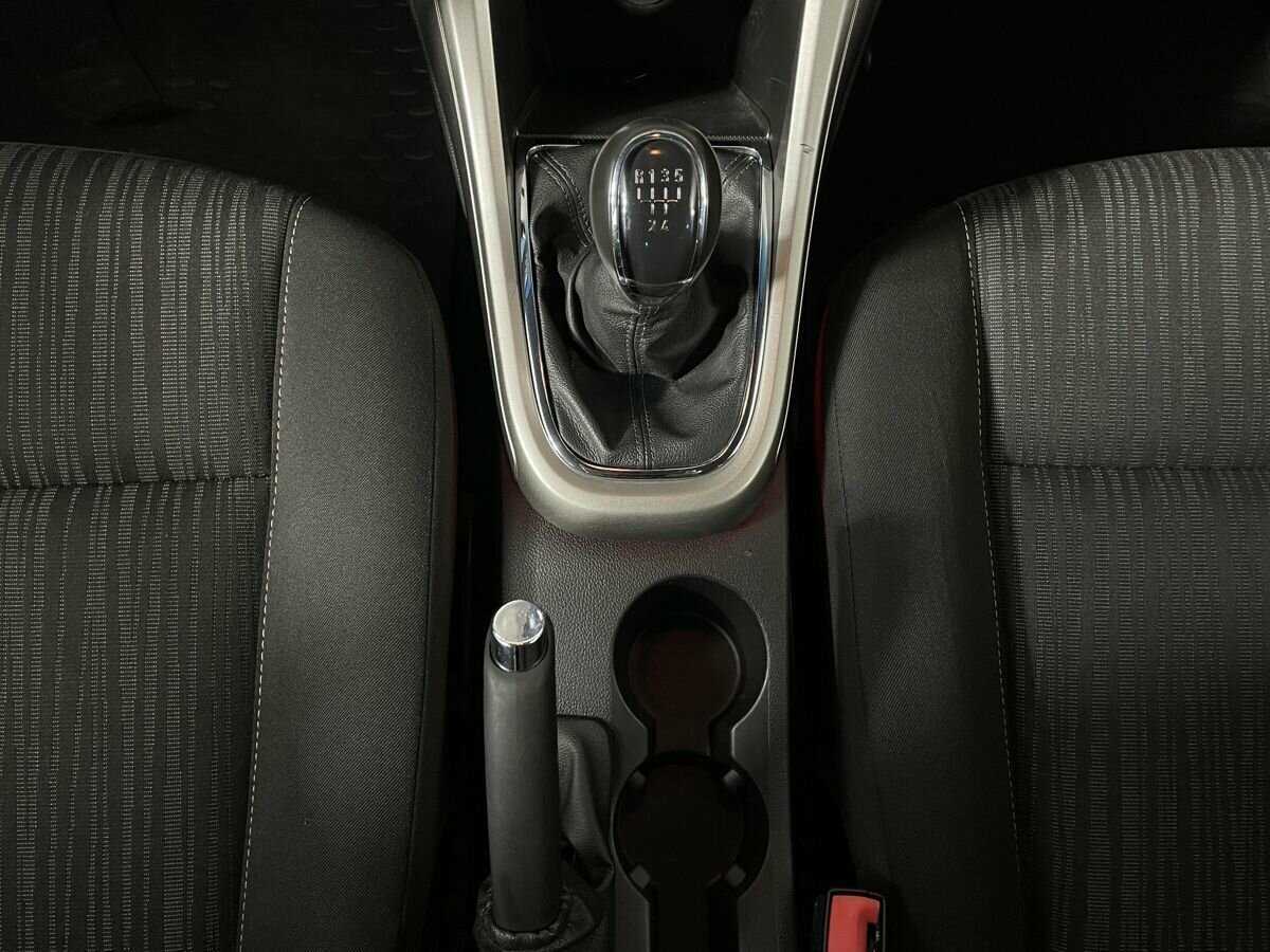 Б/У Опель Астра 2010 года. Фото: #12