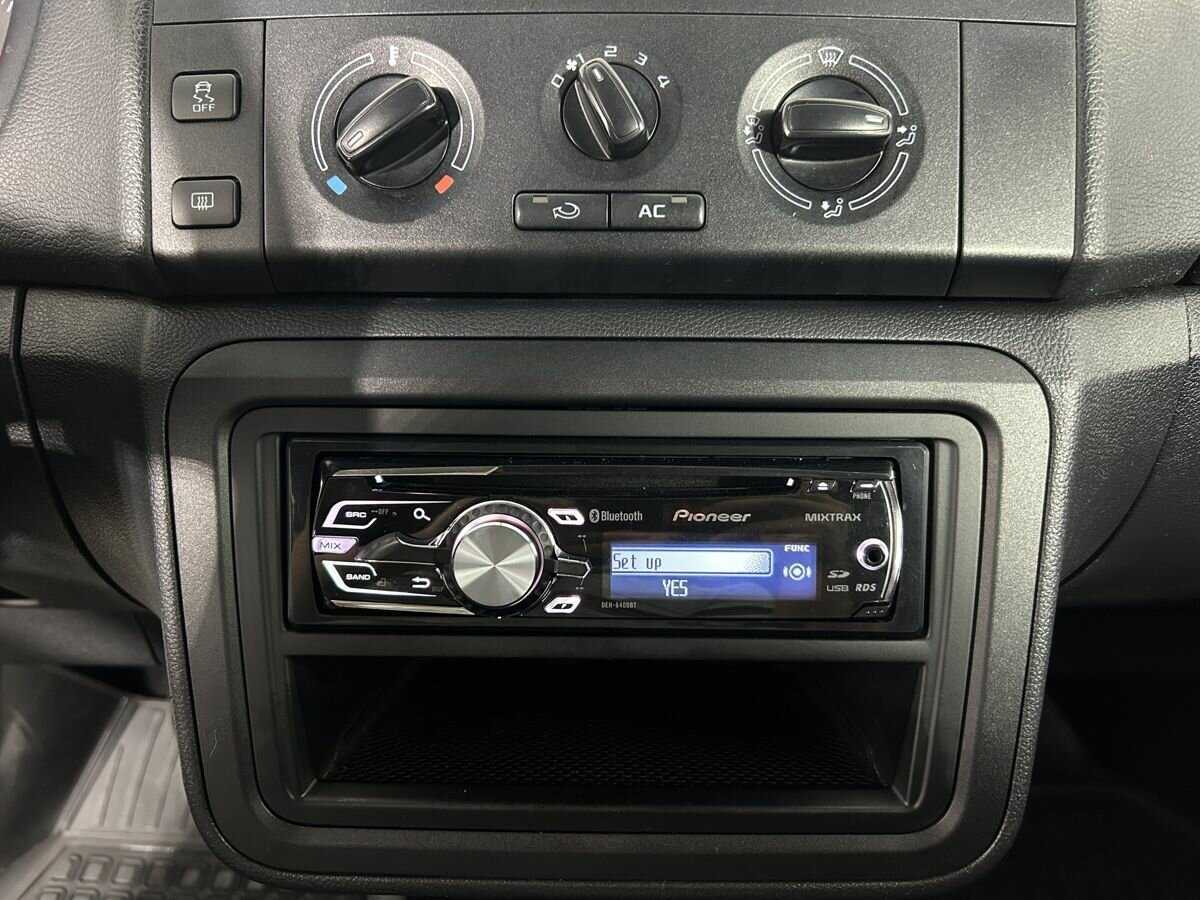 Б/У Шкода Фабия 2011 года. Фото: #11