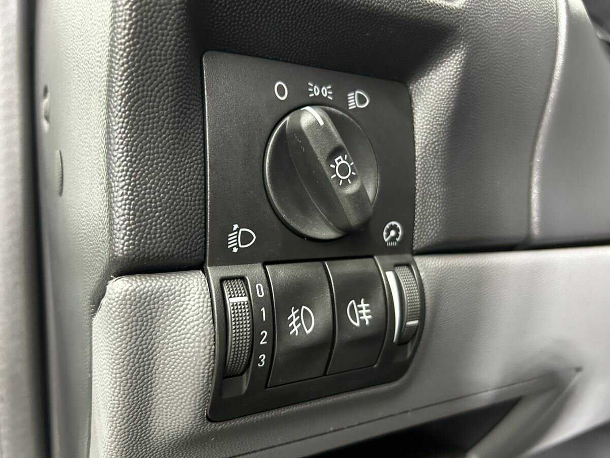 Б/У Опель Корса 2001 года. Фото: #7