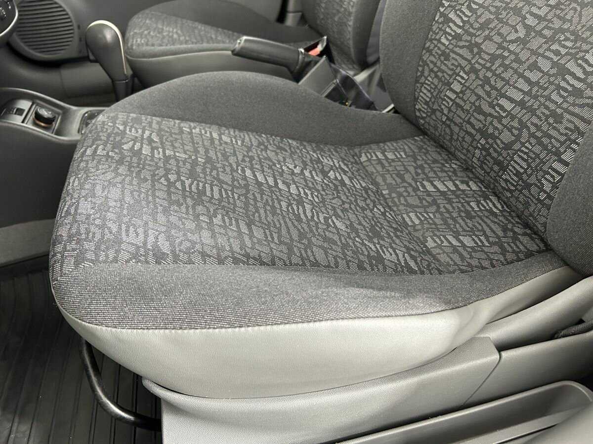 Б/У Опель Корса 2001 года. Фото: #8