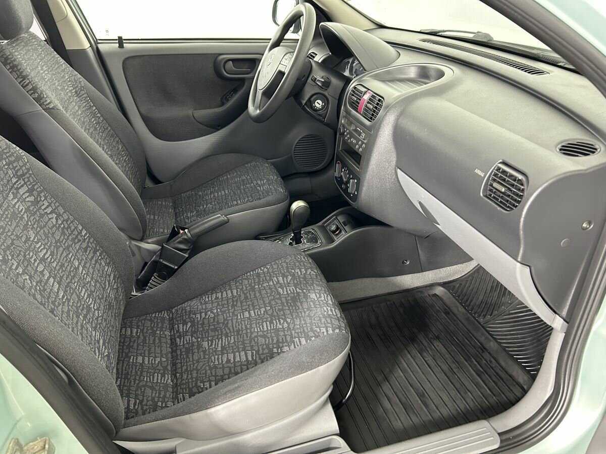 Б/У Опель Корса 2001 года. Фото: #12