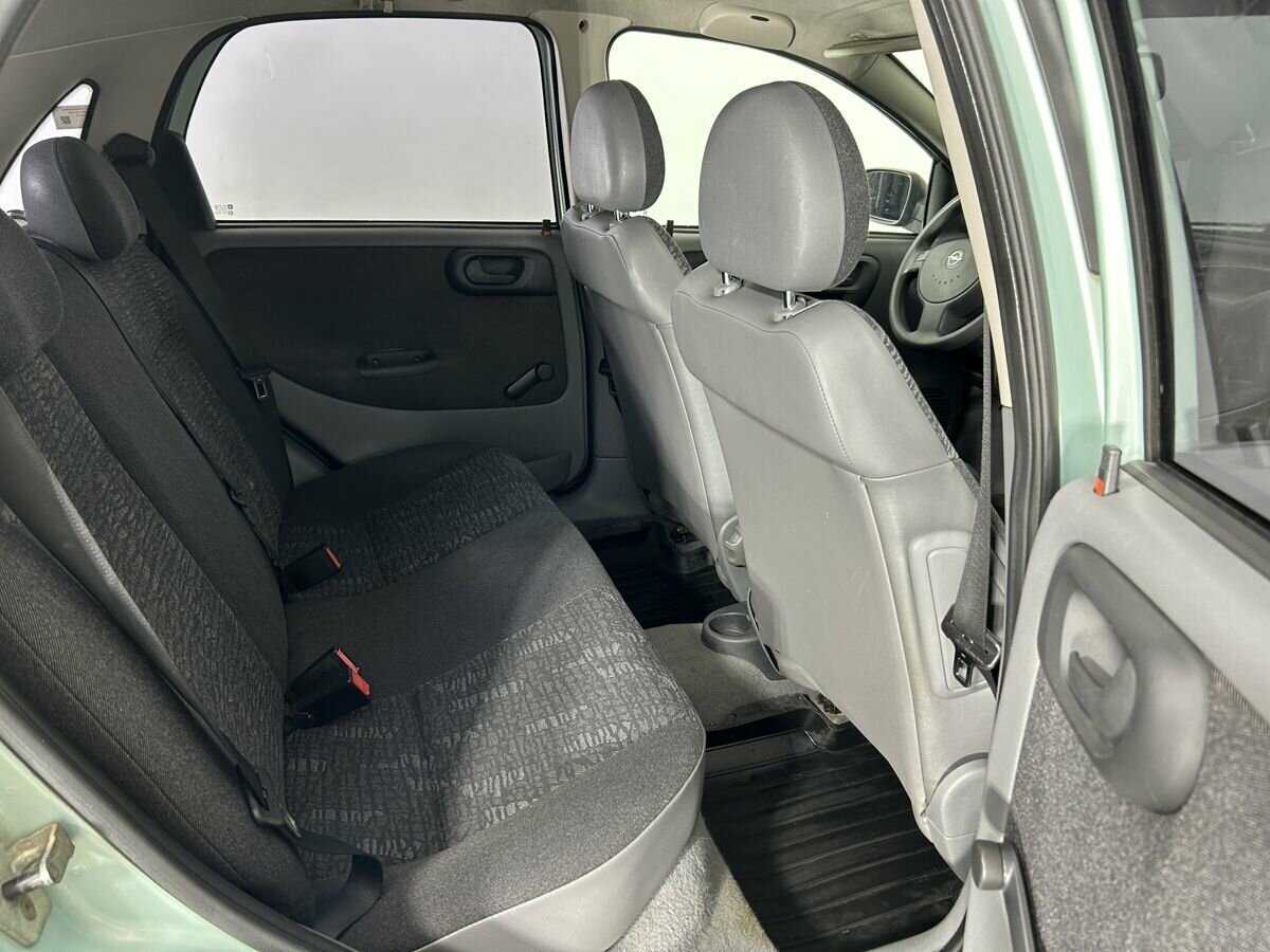 Б/У Опель Корса 2001 года. Фото: #14