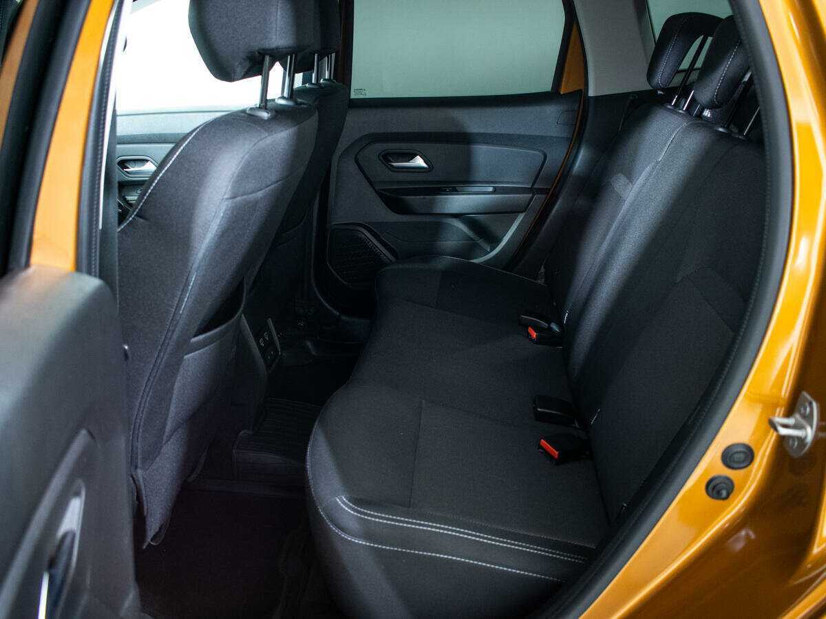 Б/У Рено Дастер 2021 года. Фото: #9