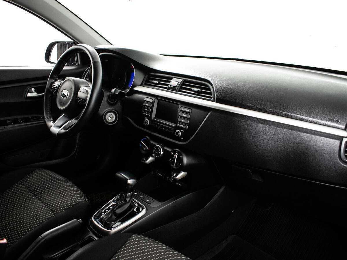 Б/У Киа Рио 2019 года. Фото: #8