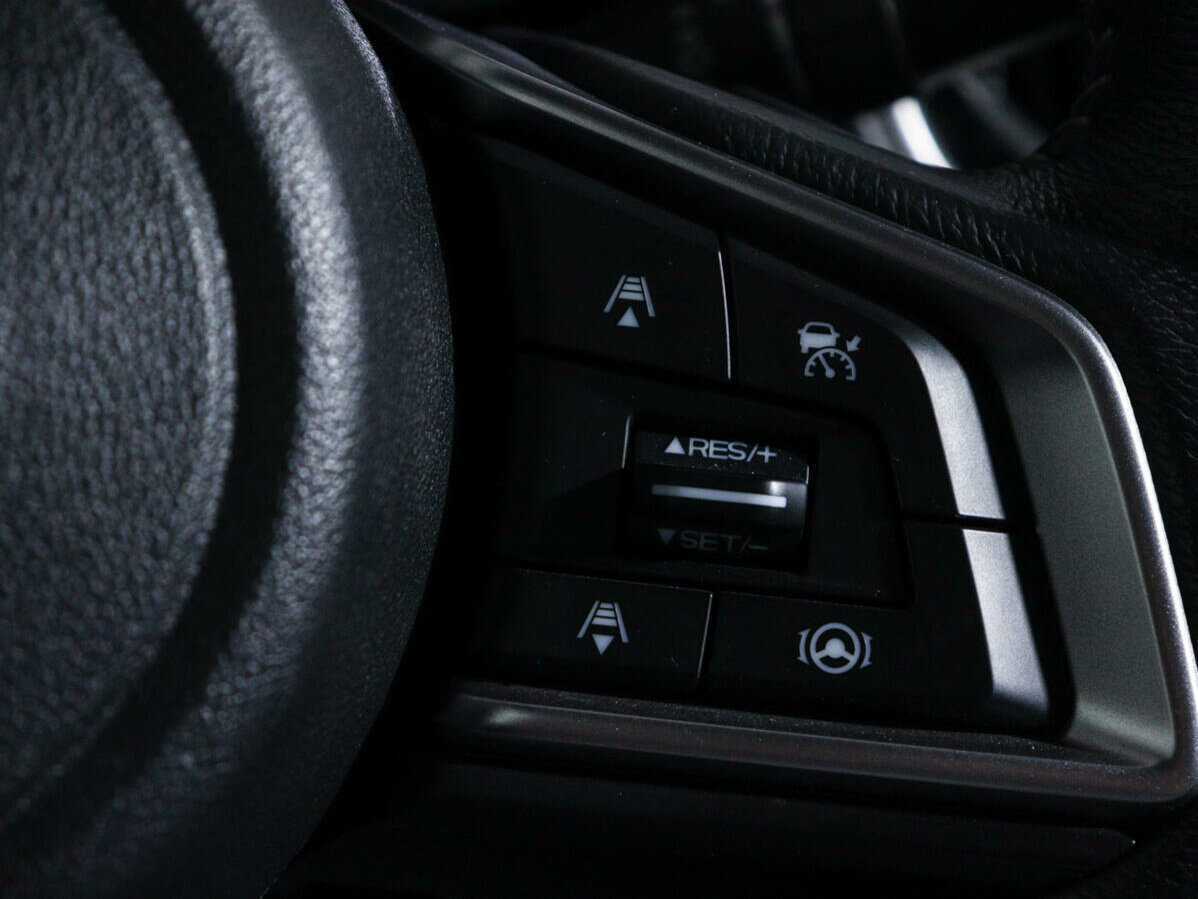 Б/У Субару Легаси 2020 года. Фото: #15