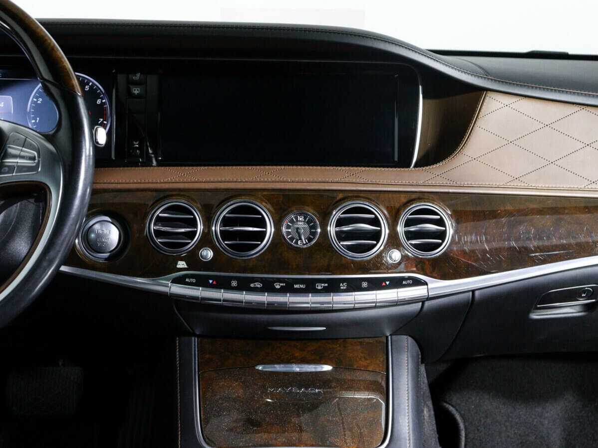 Б/У Мерседес-Бенц Майбах С-Класс 2015 года. Фото: #9