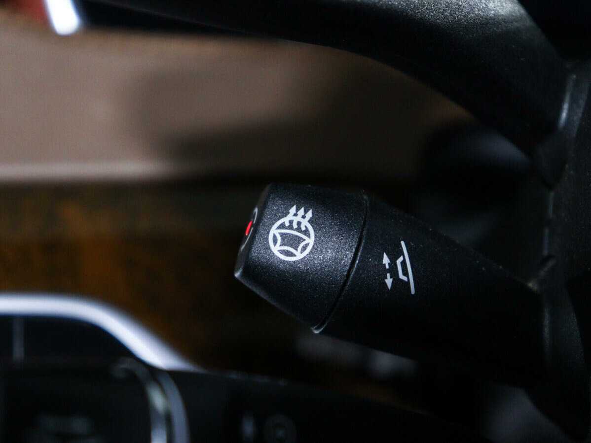 Б/У Мерседес-Бенц Майбах С-Класс 2015 года. Фото: #30