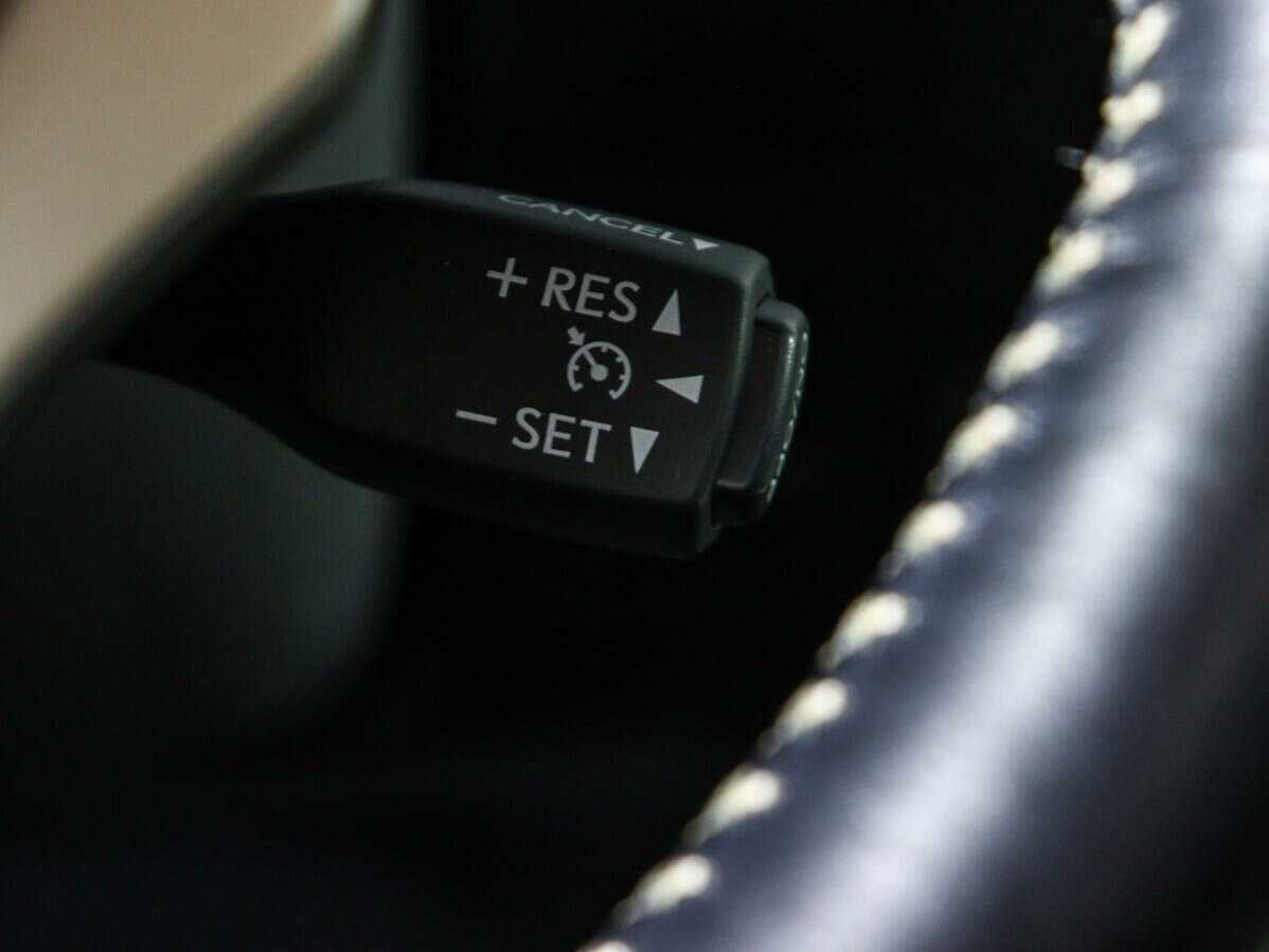 Б/У Лексус Н-Икс 2018 года. Фото: #21