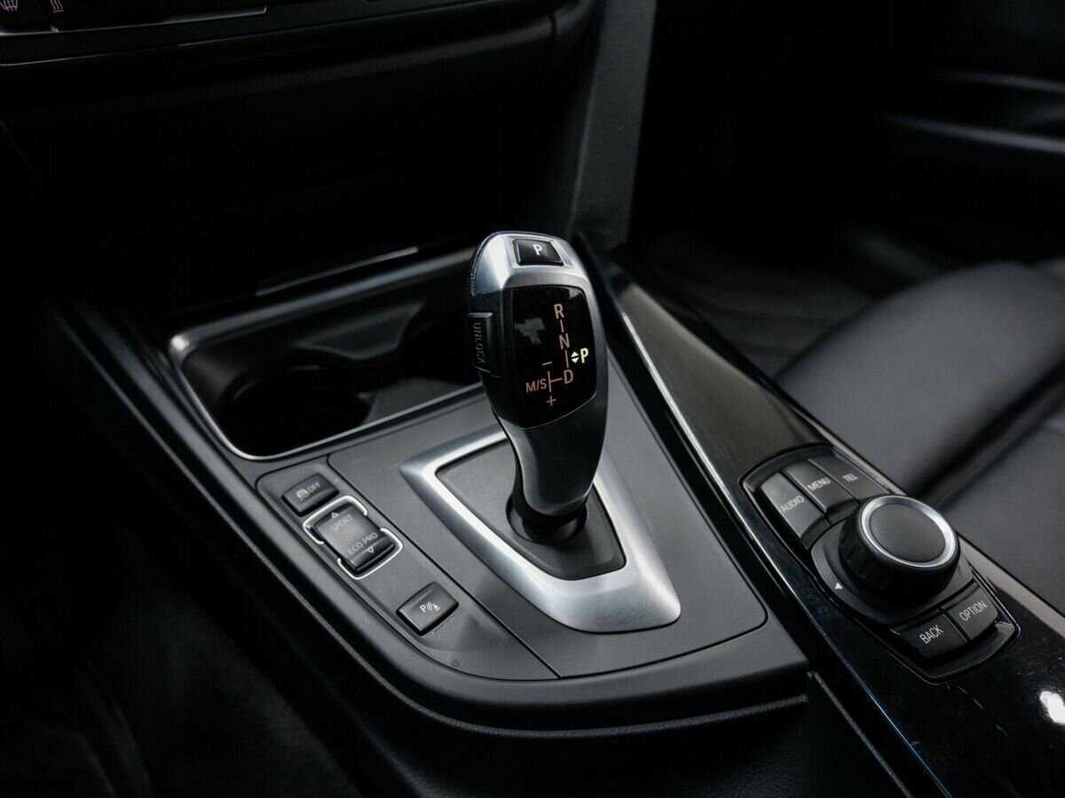 Б/У БМВ 3 серии 2013 года. Фото: #17