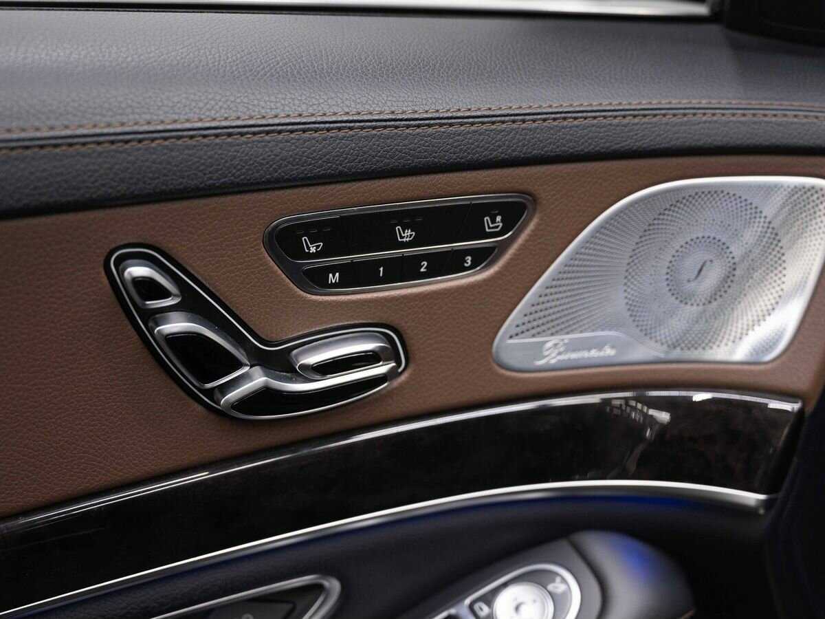 Б/У Мерседес-Бенц С-Класс 2013 года. Фото: #18