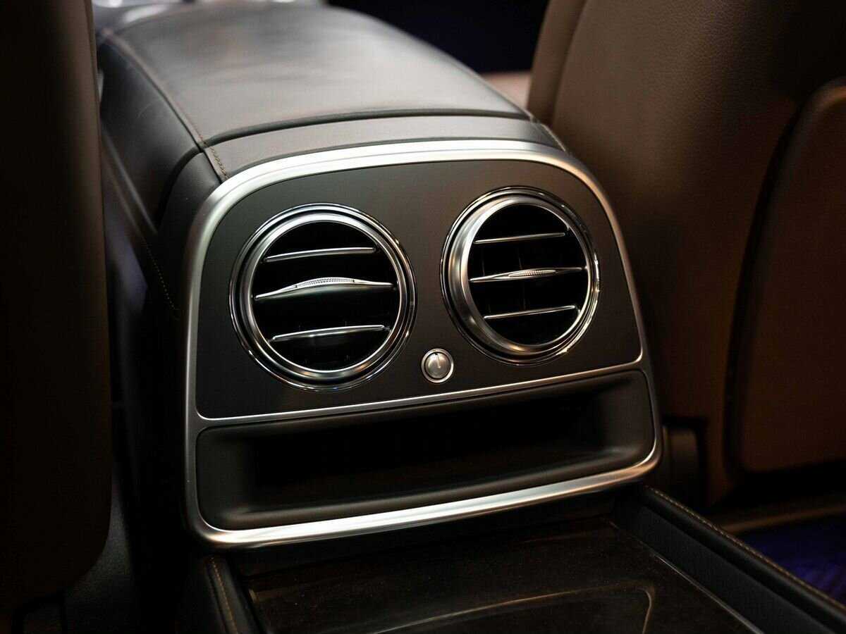 Б/У Мерседес-Бенц С-Класс 2013 года. Фото: #25