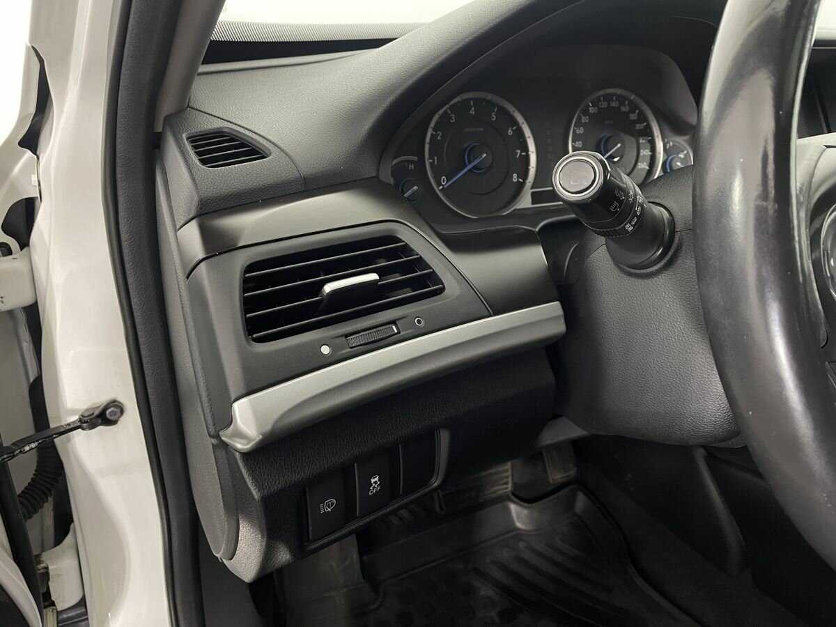 Б/У Хонда Кросстур 2014 года. Фото: #8