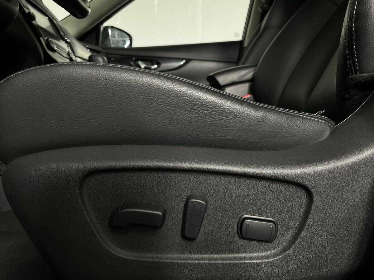 Б/У Ниссан Икс-Трейл 2019 года. Фото: #9