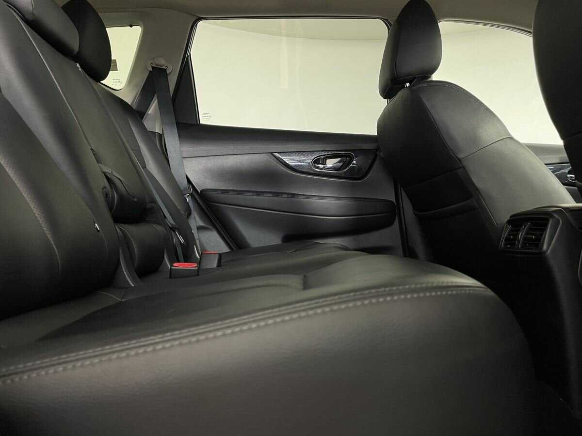 Б/У Ниссан Икс-Трейл 2019 года. Фото: #14