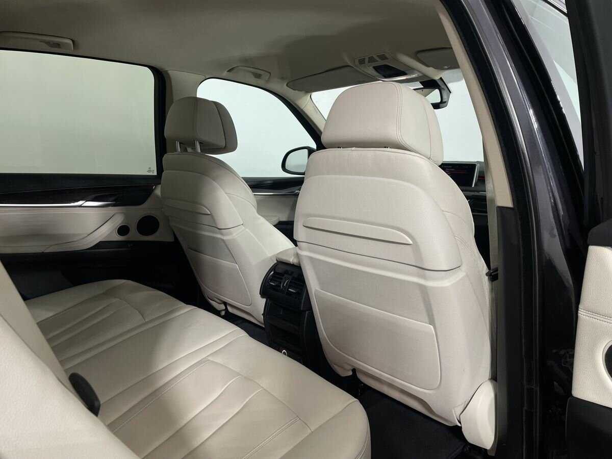 Б/У БМВ Икс5 2013 года. Фото: #15