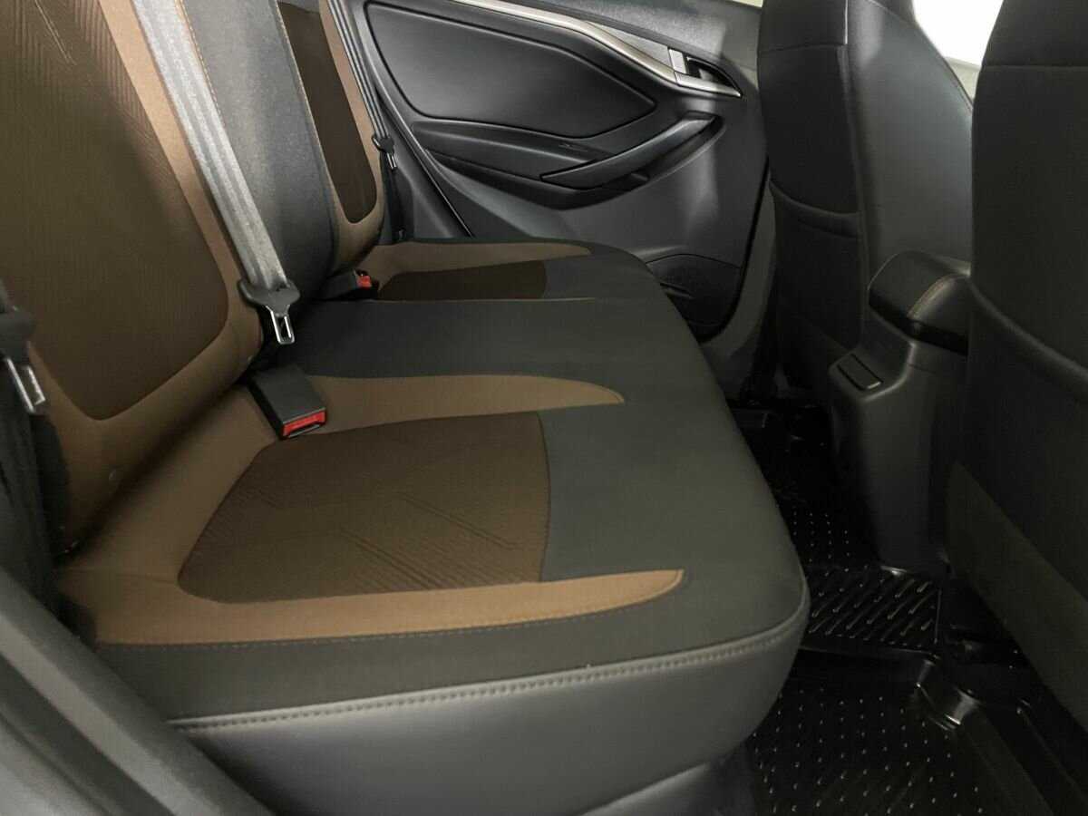 Б/У Лада (ВАЗ) Веста 2018 года. Фото: #15