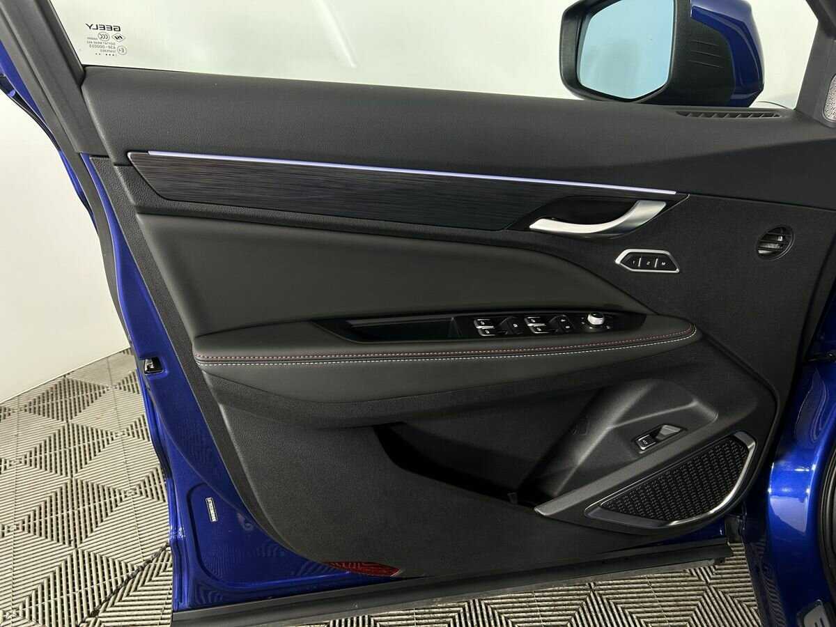 Б/У Джили Тугелла 2021 года. Фото: #5