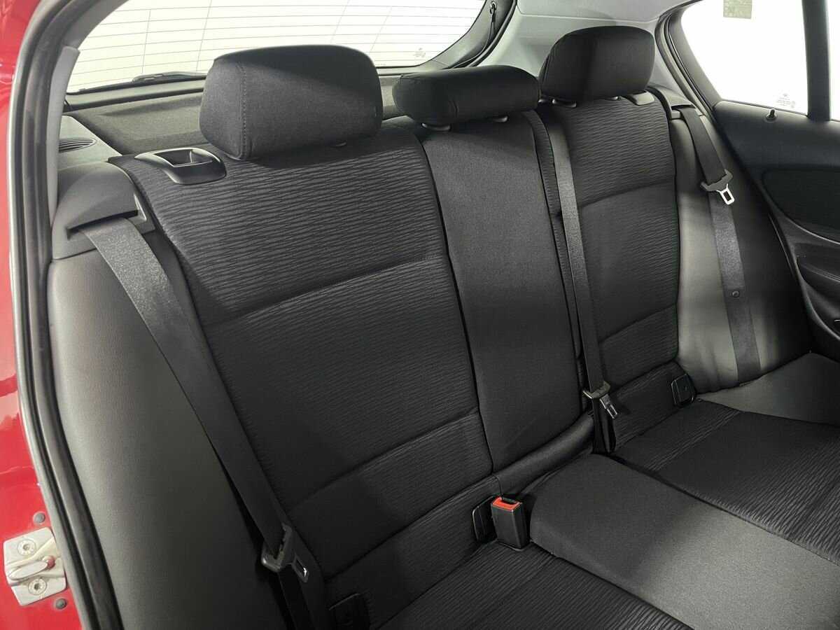 Б/У БМВ 1 серии 2010 года. Фото: #13